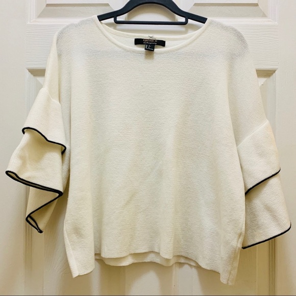 Forever 21 black & white sweater w/ Kimono sleeve - Picture 1 of 4